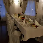 Pod Gwiazdami Мініготель 3*
