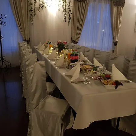 Pod Gwiazdami Inn 3*