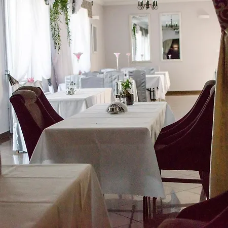 Pod Gwiazdami 3* Λούμπλιν