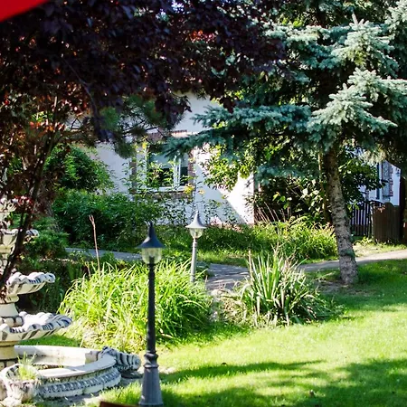 Pod Gwiazdami Inn 3*