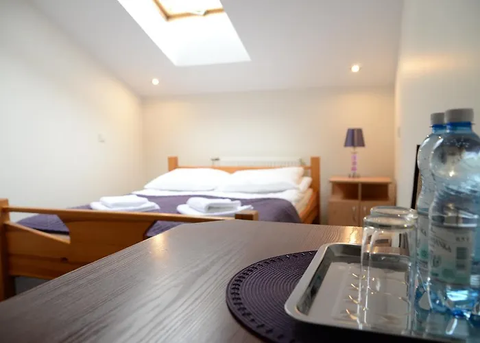 星空下招待所 宾馆 3*