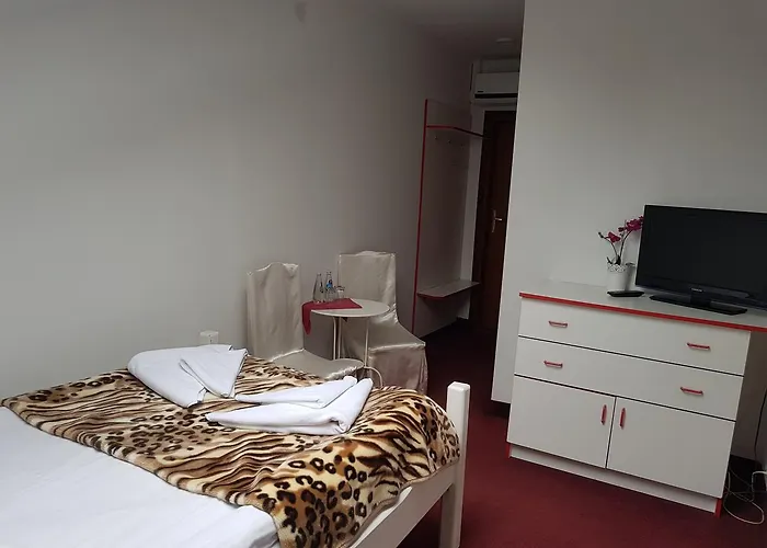 宾馆 星空下招待所 3*